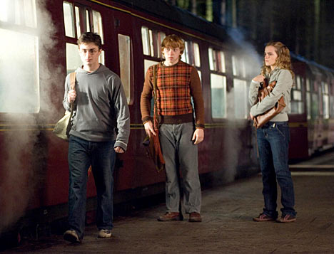 toto sme tu zase my a ideme do školy